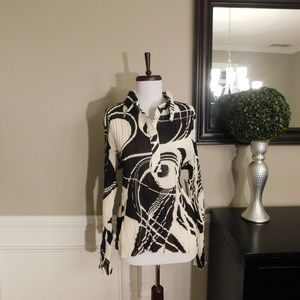 Black White Pleated Blouse - XL - BRAND NEW